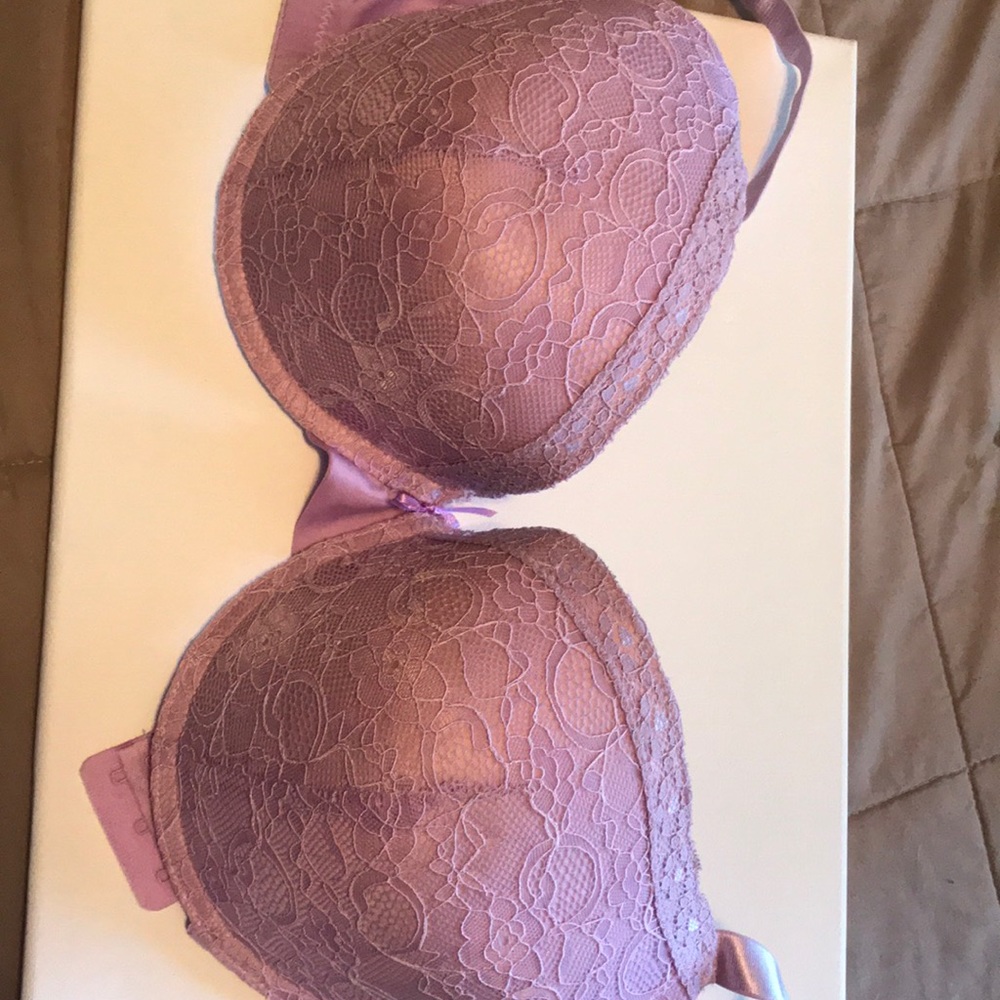 Size 42DD “Simply Emma” lightly padded purple bra